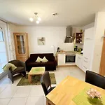 Haus Meeresblick - Ostseegold 1 24 & Ostseesilber 2 28 * Baabe